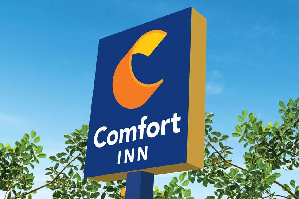 Comfort Inn Paramus - Hackensack Buitenkant foto